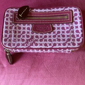 Coach Travelling Jewelry Case-New & Vibrant 🌈